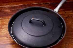 Koekenpan met deksel